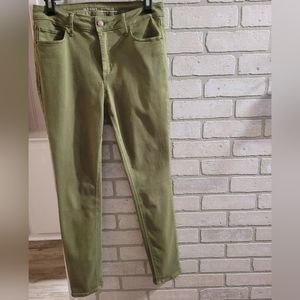 Old Navy Rockstar mid-rise skinny jeans size: 8 olive/army green